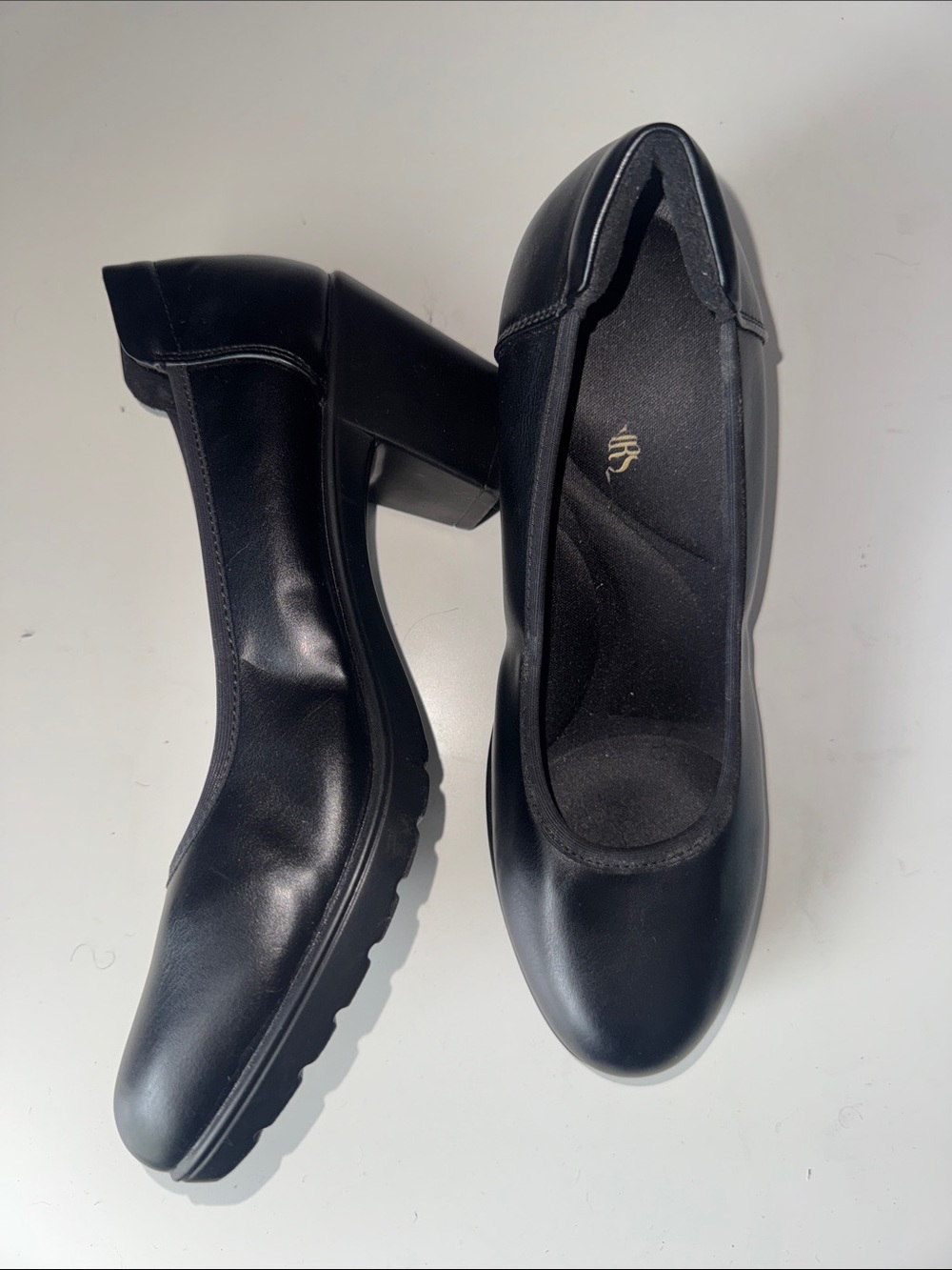 Dream Pairs Black Block Heel Pumps